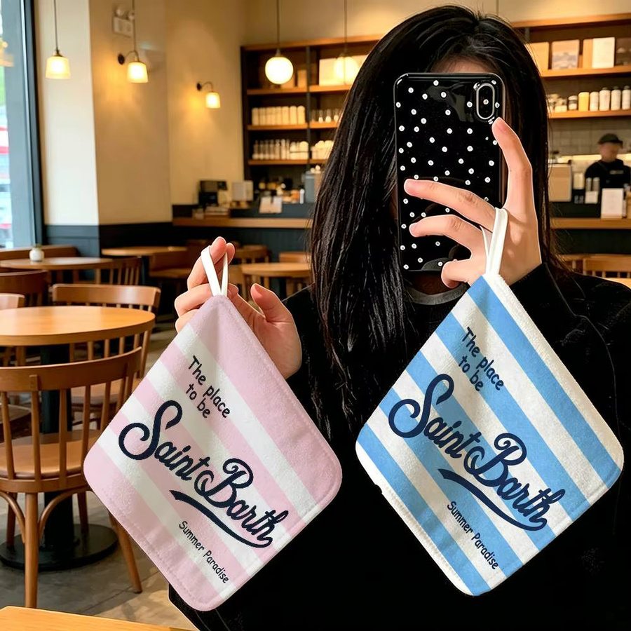 Saint Fashion Barth Hängendes Anime-Handtuch aus Polyester für die Küche - Bild 2