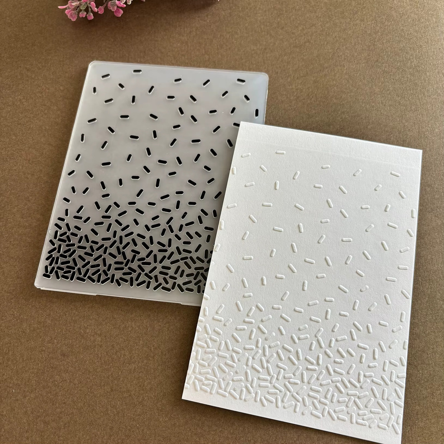 Einteiliges Set mit geprägtem Ordner und abstraktem Aquarellhintergrundmuster in Weiß zur Herstellung von Karten und DIY-Kunstprojekten aus Kunststoff - Bild 1