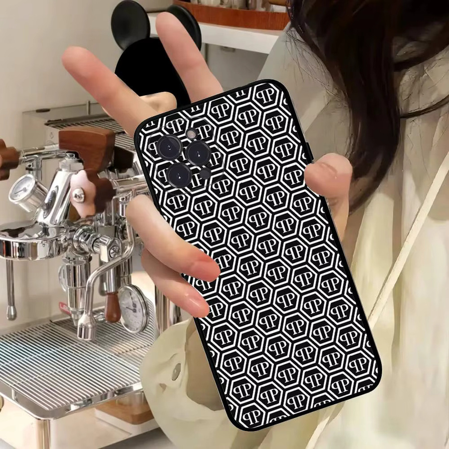 Philipp Plein Modische Handyhülle für iPhone in Schwarz - Bild 2