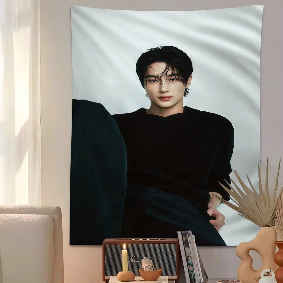Koreanischer Byeon Woo-Seok DIY Wandteppich in Multicolour für dein Wohnzimmer oder Wohnheim als moderne Wandkunst - Bild 2