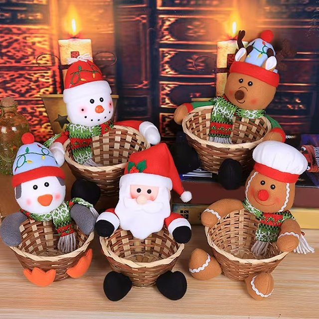 Weihnachtlicher Süßigkeiten-Aufbewahrungskorb im Santa Claus Design, bunt, aus Rattan und Bambus - Bild 1