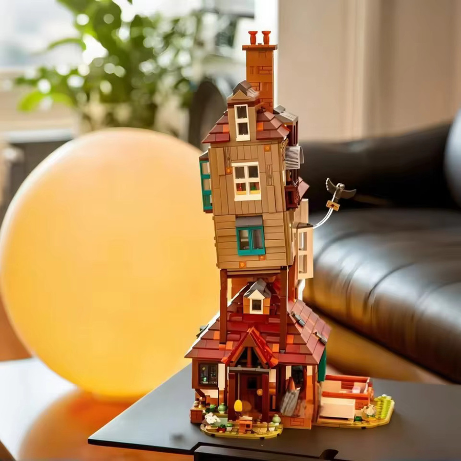 Potdemiel The Burrow Filmhaus-Modell Desktop-Deko-Ornament in Multicolour - Bild 3