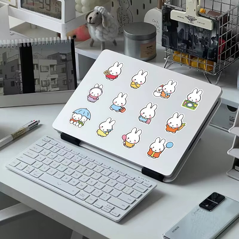 100 Stück Miffy Kaninchen Aufkleber Set, bunte wasserfeste Cartoon Sticker zur Dekoration von Notizbüchern und Wasserbechern, Multicolour - Bild 2