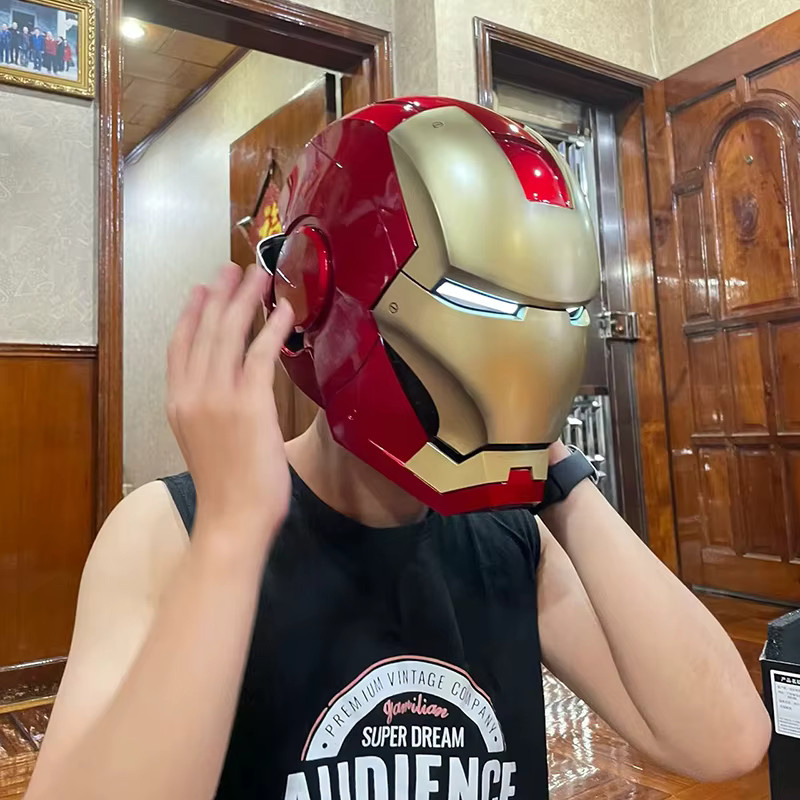 Hot Toys Marvel Iron Man Elektrohelm, leuchtend, mehrteiliges Modell - Bild 3
