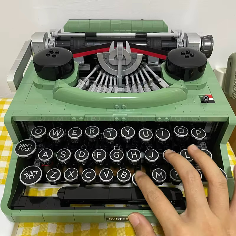 Potdemiel IDEAS Retro Klassisches Schreibmaschinen-Bausteinset, Modell-Bausatz, 2079 Teile, ab 14 Jahre - Bild 6