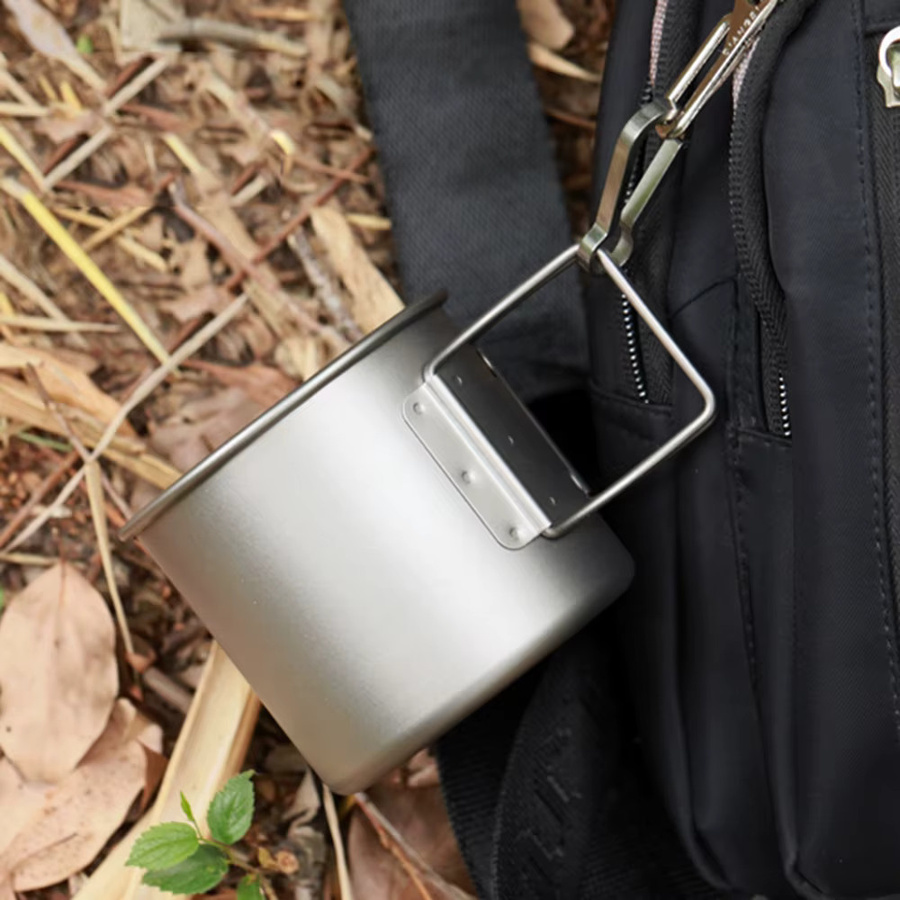 TOMSHOO Ultraleichter Titanbecher mit faltbarem Griff für Camping und Outdoor, 650 ml - Bild 4
