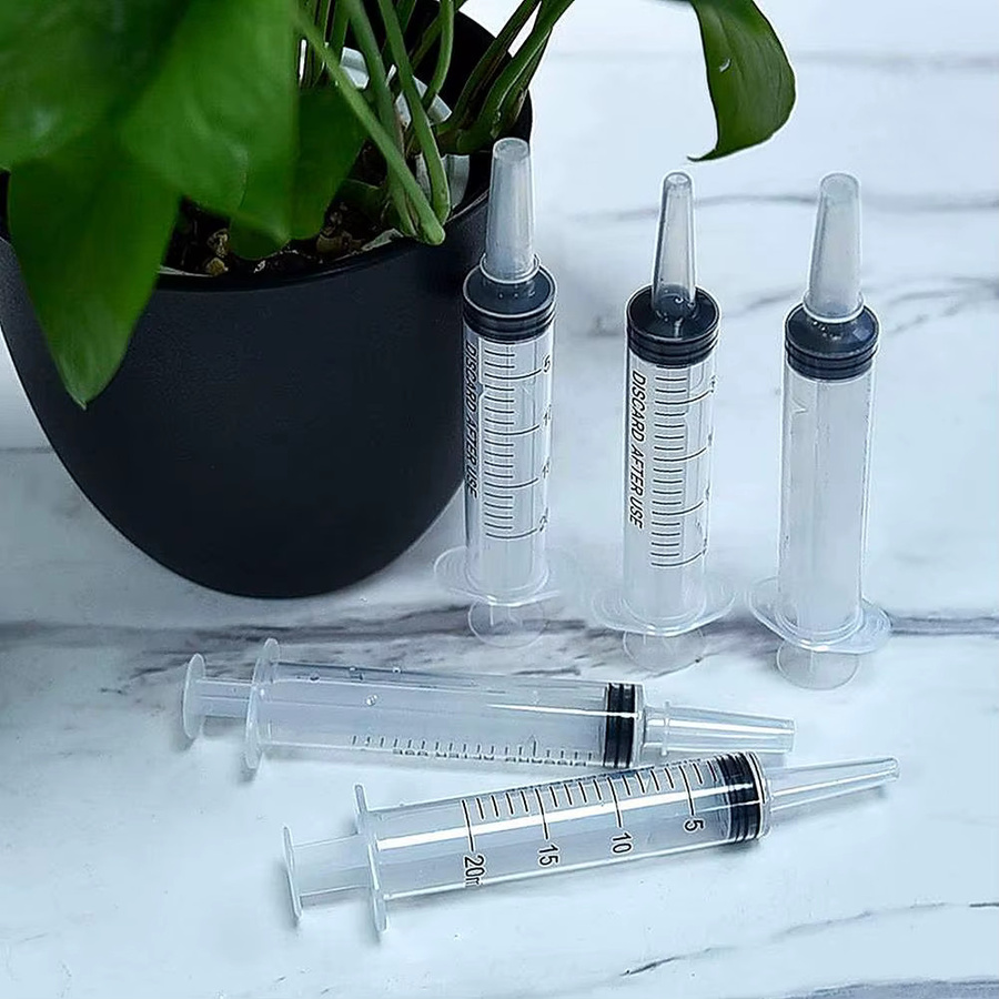 APWIKOGER Kunststoff Luer-Lock-Spritzen ohne Nadel in Transparent, ideal zum Nachfüllen von Öl, Kleber und Flüssigkeiten oder zur Haustierfütterung, erhältlich in 20 ml, 60 ml, 100 ml und 150 ml - Bild 3
