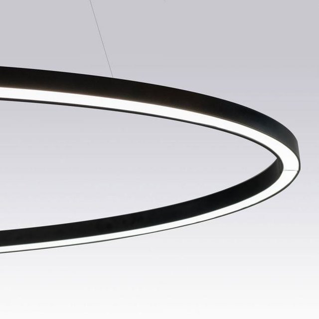 Nemo Lighting Ellisse Triple LED-Pendelleuchte in Schwarz mit warmweißem Licht (3000K) - Bild 1