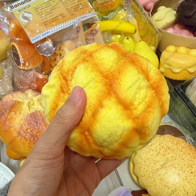 Brot Bäckerei Squishy Spielzeug, Croissant Toast Kuchen, Anti Stress Fidget Spielzeug - Bild 1