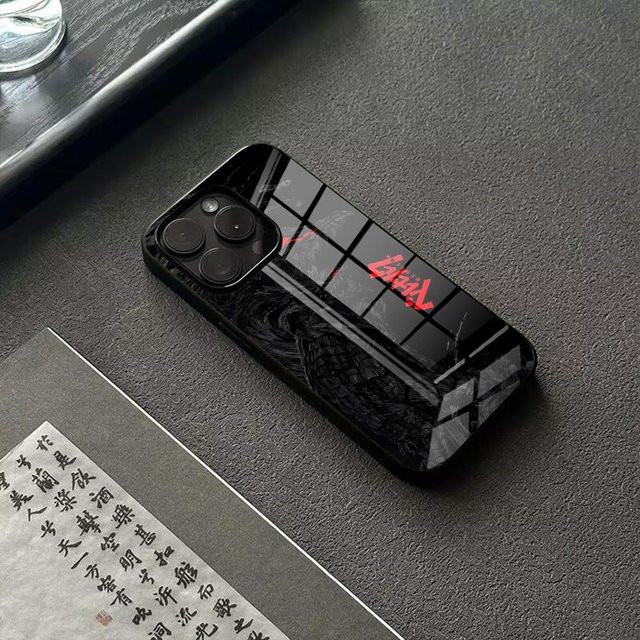 MINISO Berserk Guts Handyhülle mit Luxus-Glasabdeckung für iPhone, Farbe: Schwarz - Bild 1