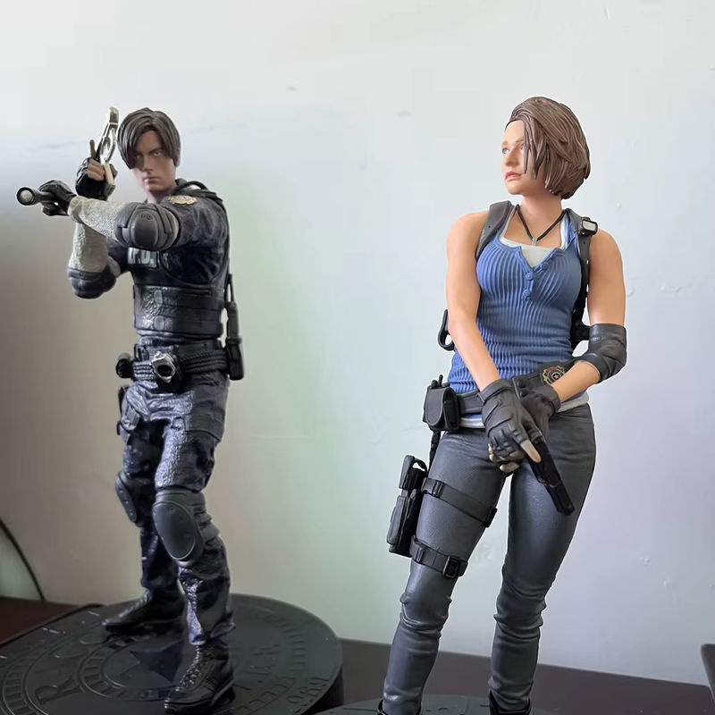 Bandai Biohazard Anime Figuren Set Jill Valentine Leon Scott Kennedy Ada Wong aus Kunstharz mehrfarbig - Bild 2