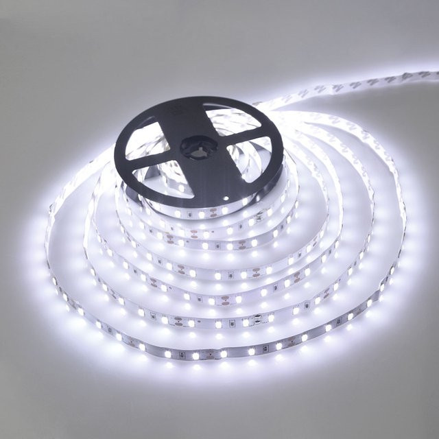 MALITAI RGB LED-Streifen wasserdicht, 12 V, 5 m Länge, Multicolour SMD Diodenband für Heim- und Küchendekoration - Bild 1