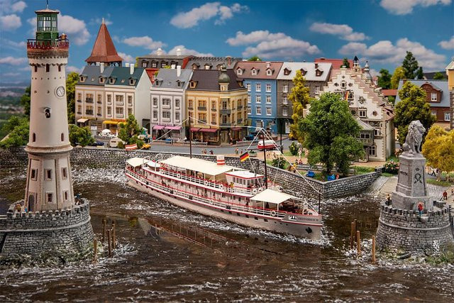 Faller Fahrgastschiff Oesterreich, Modell, Spur N, 1:160 - Bild 2