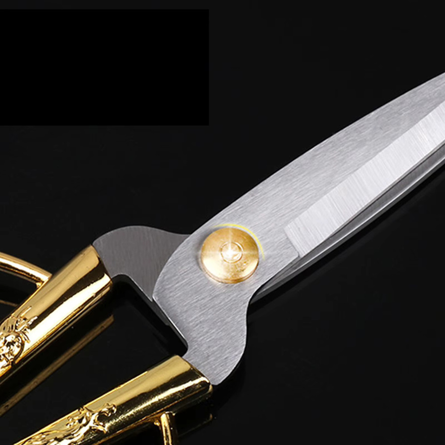 Ergonomische Drachenschere aus Edelstahl in Gold für Stickereien und Näharbeiten - Bild 3