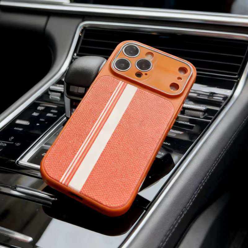 MagSafe Schutzhülle für Apple iPhone mit matter Textur und CD-Laserkamera-Design in Orange - Bild 3