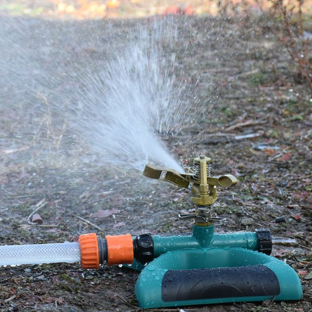 KWZL Metall-Jet-Sprinkler mit Wippdüsen, 360 Grad drehbar und verstellbar, Grün - Bild 1