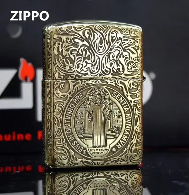 Zippo Feuerzeug Golden Antique Brass mit Konstantin Priester Carving Windproof Collection in Box - Bild 1