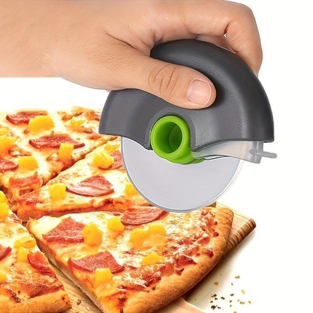 GOT-TOG Pizzaschneider aus Edelstahl in Rot mit Rollenschneidmesser und Deckel - Bild 1