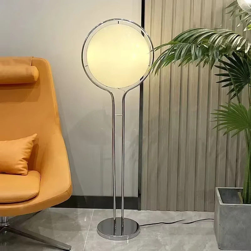 TAONUANSHU Nordic Stehlampe in Chrom und Weiß mit Acryl-Kugelleuchte im skandinavischen Design - Bild 2