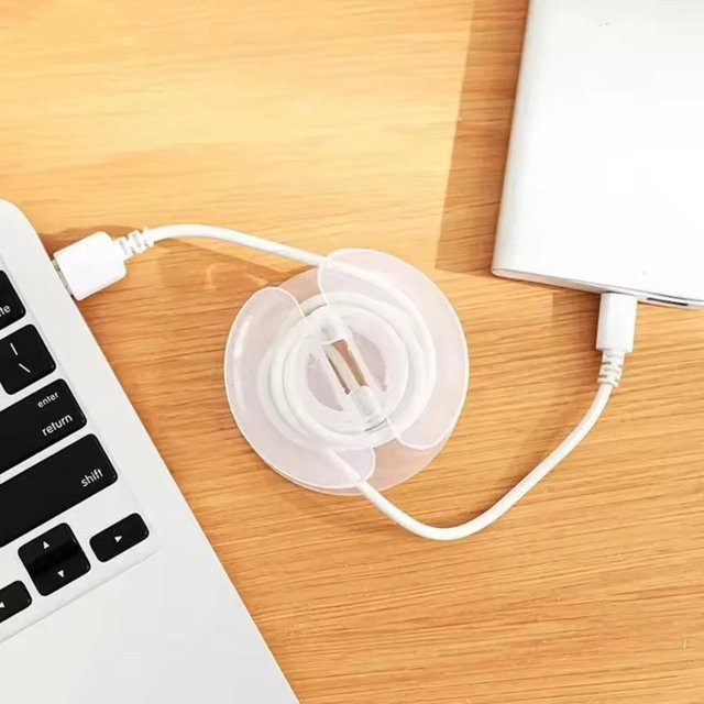 Set aus 4 oder 2 Stück selbstklebende Kabel-Organizer Haken in Transparent für das Drahtmanagement am Schreibtisch - Bild 1