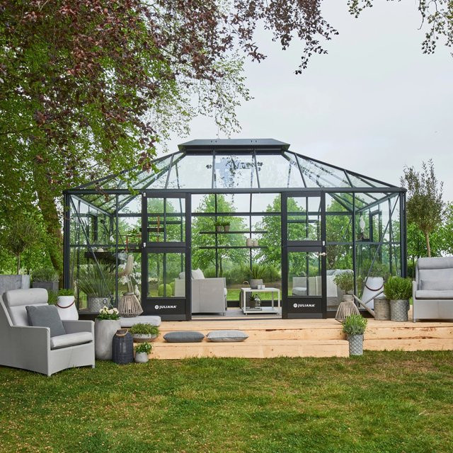 Juliana Gewächshaus Grand Oase 18 in Anthrazit mit Sicherheitsglas und Walmdach - Bild 1