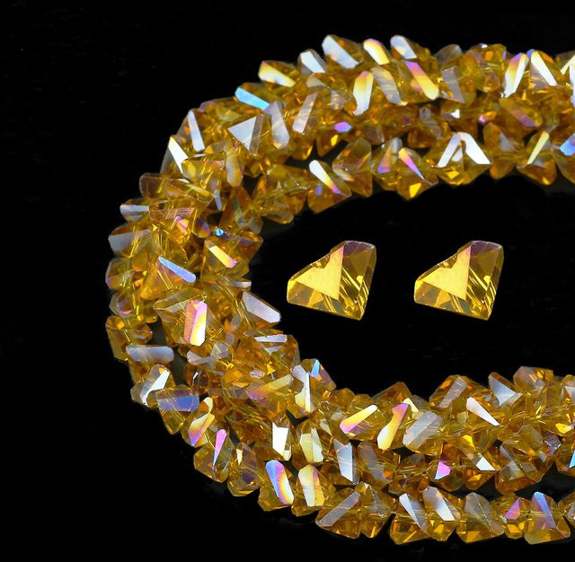 JHNBY Perlen, dreieckig, braunes Kristallglas, 4/6/8 mm, Unisex - Bild 1