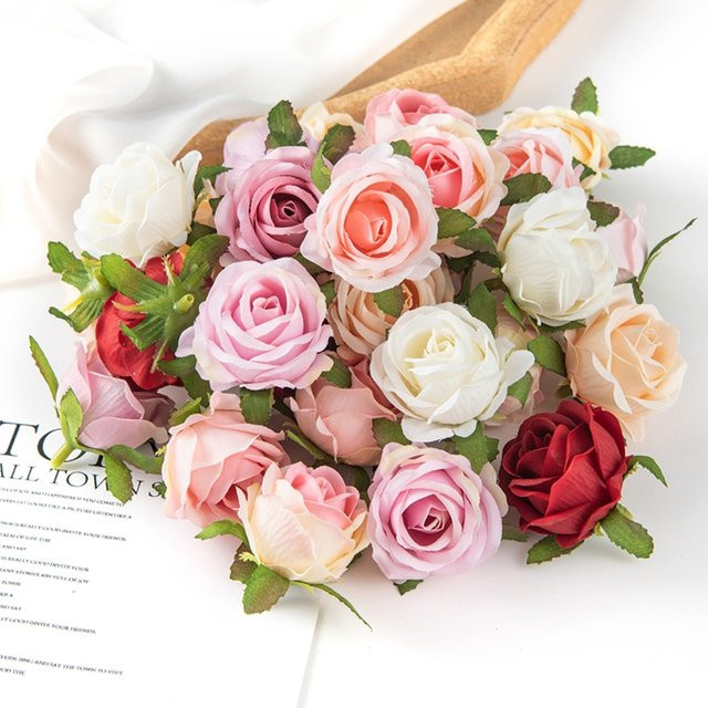 50 Stück Künstliche Seidenrosen in Multicolour für Tischdekoration, Hochzeiten und DIY-Geschenkboxen aus Polyester - Bild 1