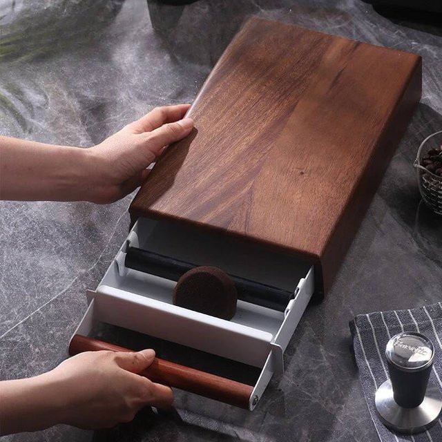 PEISI Espresso Knock Box aus Walnussholz und Edelstahl in Braun und Weiß - Bild 1