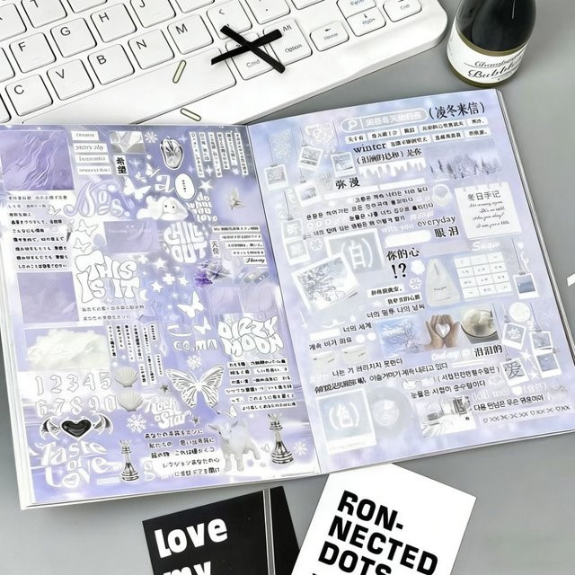 Japanisches Aufkleberbuch mit gemischten Motiven in Collage-Layout, bunt und grau, Scrapbook-Aufkleber im Broschürenformat mit abgerundeten Ecken - Bild 1