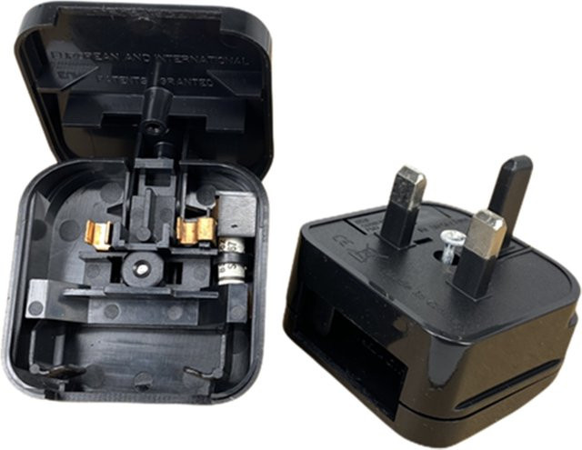 Mosizave Reiseadapter von Euro-EU-Stecker auf UK-Stecker mit 3 A/5 A/13 A Sicherung in Schwarz - Bild 1