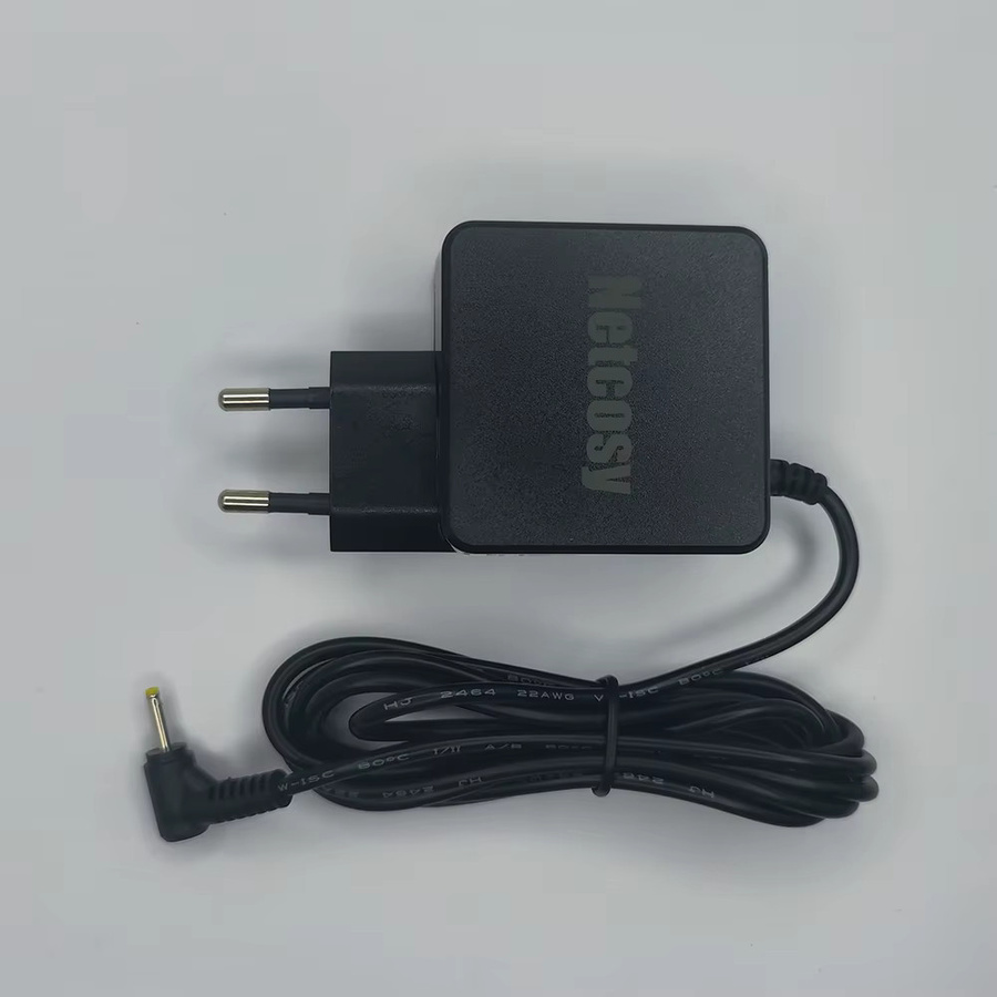 Samsung AC Adapter Netzteil Ladegerät 12V 2,2A 26W Schwarz für Chromebook 2 3 303C 500C 503C XE500C13 XE500C12 XE303C12 mit 2,5 x 0,7 mm Stecker - Bild 2