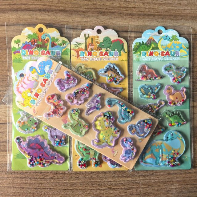 4er-Pack Dinosaurier-Shaker-Aufkleber in Multicolor von Anime Worlds Store für DIY-Bastelarbeiten und Schreibwaren - Bild 1