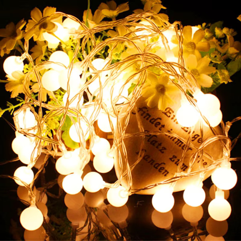 OKAL RED EAST LED Power Ball Lichterkette in Warmweiß mit 10m Länge, USB und Batterie betreibbar - Bild 4