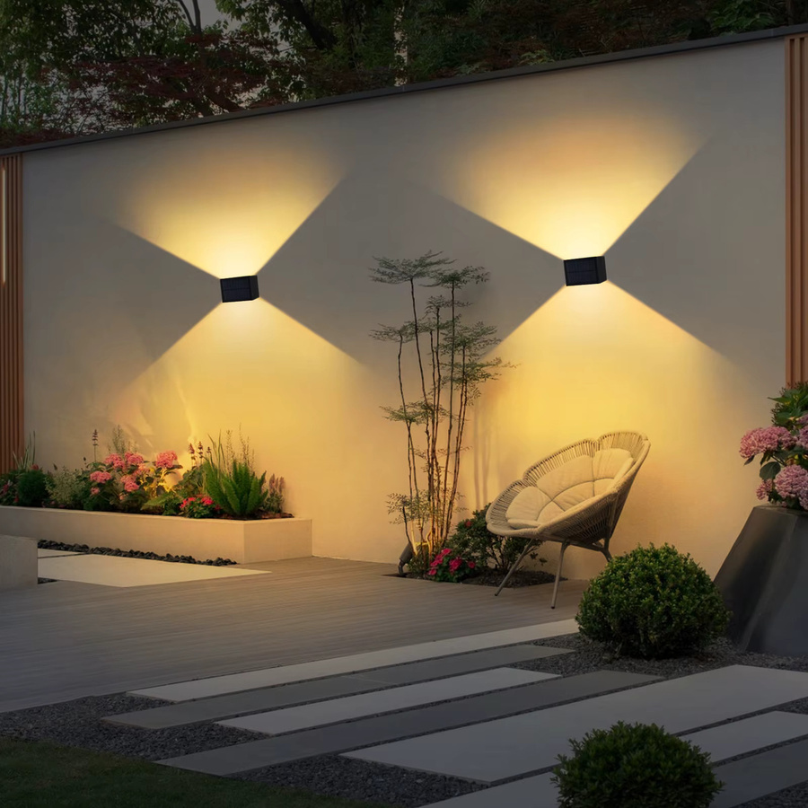 T-SUNRISE Solar-Wandleuchte Set 2 Stück, Schwarz, Warmweiß 3000 K, Modernes Up-Down Design für Garten, Veranda und Außenbereich - Bild 2