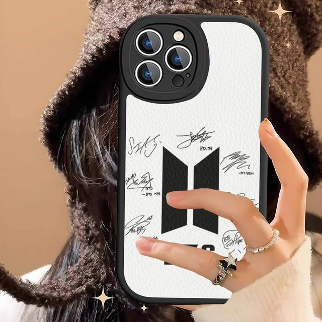 BTS Bangtan Boys Leder Handyhülle für iPhone 16 15 14 13 12 11 Pro Max Plus in Weiß - Bild 1