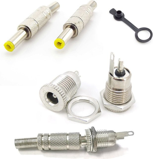 Silberne Metall-Gleichstrom-Stecker-Buchse mit gelbem Kopf und Feder, Klinkenstecker 5,5 x 2,1 mm und 5,5 x 2,5 mm - Bild 1