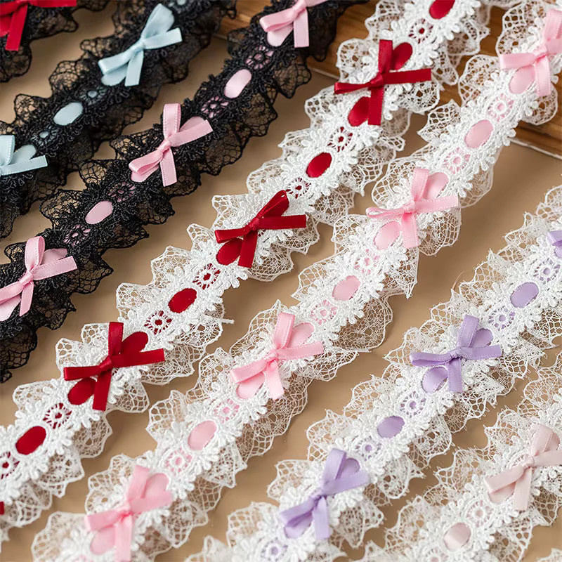 Lolita Spitzenband mit Schleife und Plissee-Rüschen in Weiß und Grün für DIY-Bastelarbeiten und Kleidung - Bild 4