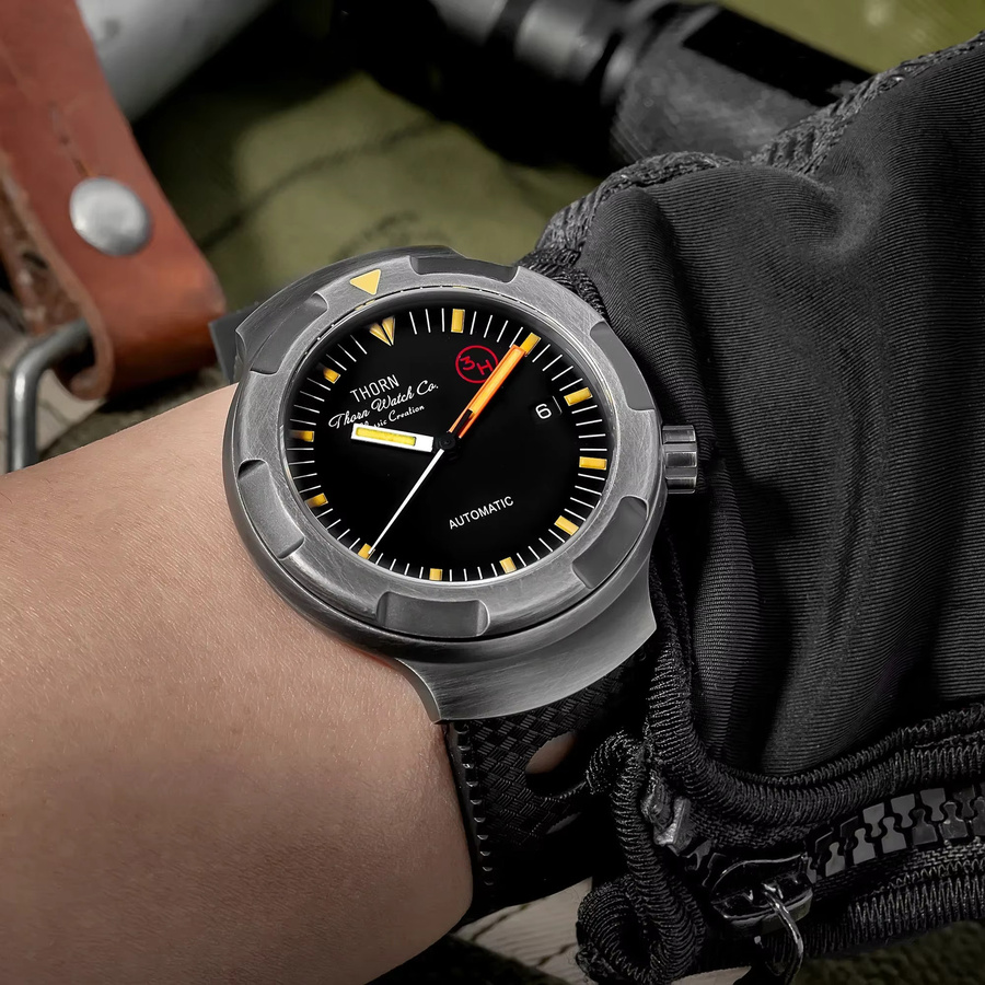 Thorn Herrenuhr, Titan, Automatik, Kautschukarmband, Saphirglas, Schwarz - Bild 2