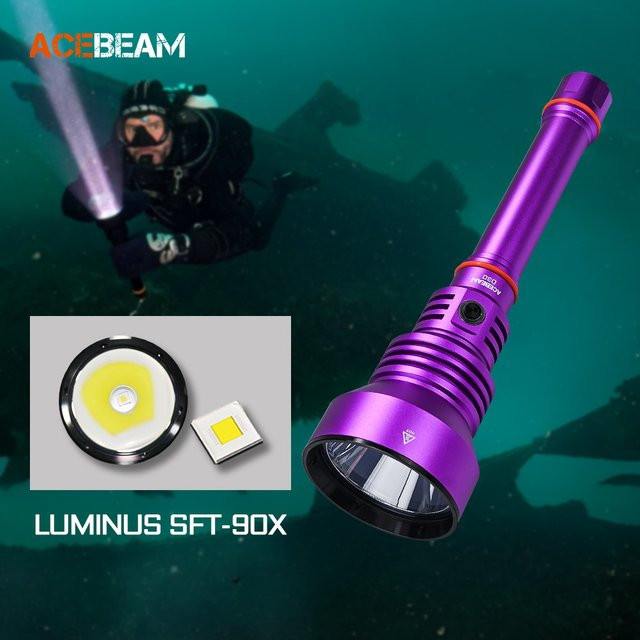 ACEBEAM D30 SFT-90X Tauchlampe in Schwarz mit 5600 Lumen und 1454 Meter Strahlreichweite, wasserdicht bis 100m, inklusive 2 x 21700 USB-C Akku - Bild 1
