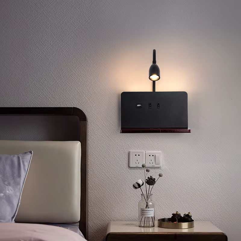 YooE LED Wandleuchte aus Holz mit integrierter LED, kabelloses Laden via USB und drehbarem Lampenkopf, Schwarz/Weiß - Bild 1