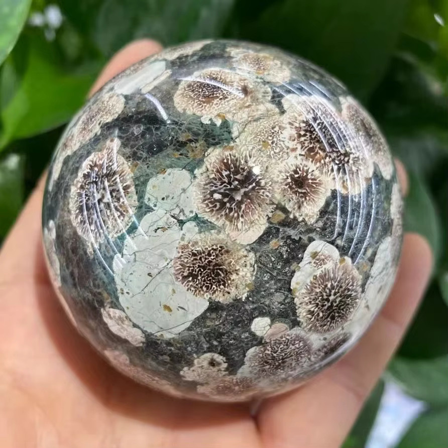 TAIHESJ Kirschblüten-Achat Energiekugel aus Quarz in Hellgrün, Durchmesser: 7 cm - Bild 2