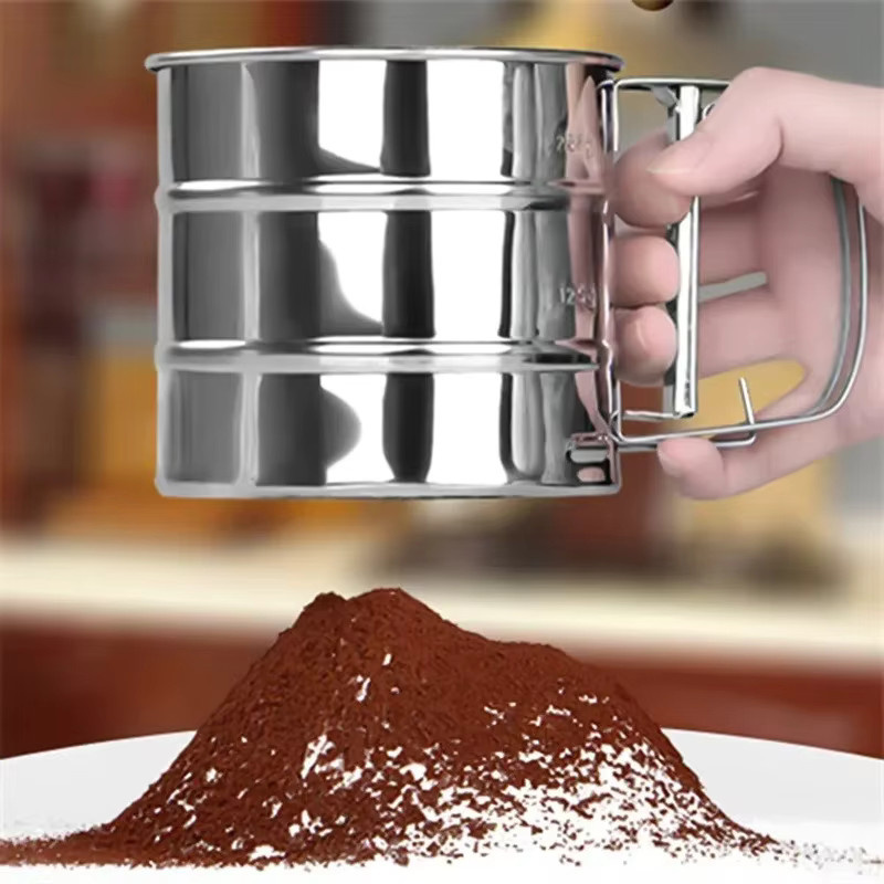 FSMHOME Mehl Sieb aus Edelstahl in Silber für die Küche zum Backen und Bestäuben von Lebensmitteln - Bild 2