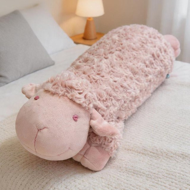 Lockiges Lamm Plüschtier Kissen, rosa, ab 14 Jahren - Bild 1