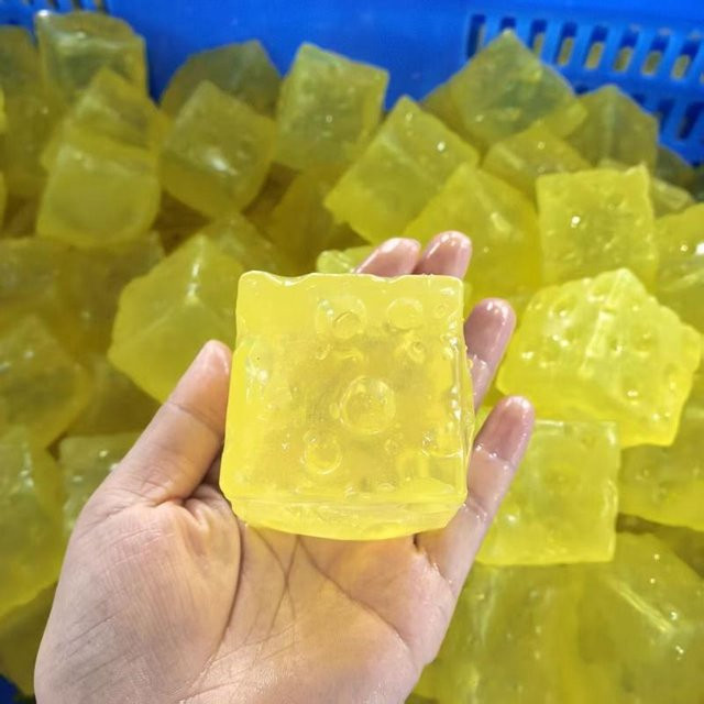 Squishy Honig Käse Quadrat, Käse Quetschspielzeug, Anti-Stress Sensorisches Spielzeug - Bild 1