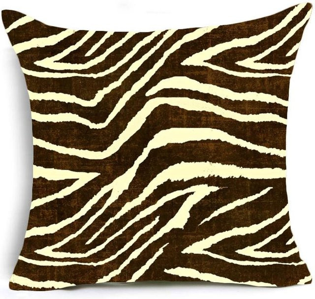 Dekorativer Kissenbezug von PM PILLOWCASE mit Tiermotiven in Braun, B/B: 45 x 45 cm - Bild 1