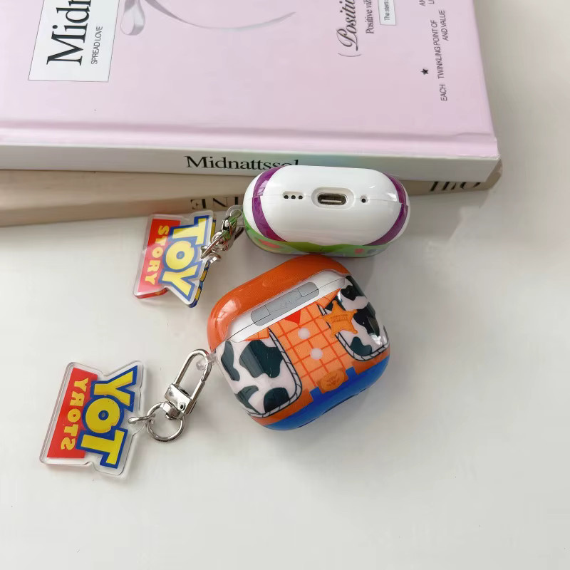 Toy Story Woody Silikon Kopfhörer-Hülle mit Anhänger für Apple AirPods Pro 2, Pro 3 sowie AirPods 1, 2, 3 und 4 in Multicolour - Bild 2