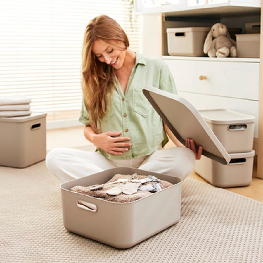 Rotho Babydesign Aufbewahrungsbox KAYO stapelbar mit Deckel, Braun, Volumen: 20 l, B: 35,5 cm, T: 35,5 cm, H: 17,7 cm - Bild 3
