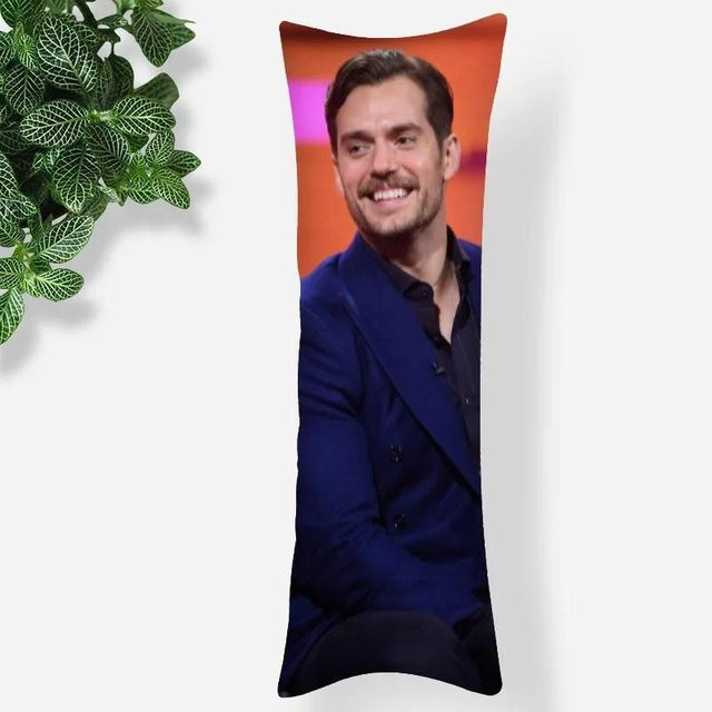 Henry Cavill Kissenbezug aus Satin in Blau, Rechteckig mit Reißverschluss, B/H: 45 x 35 cm - Bild 1