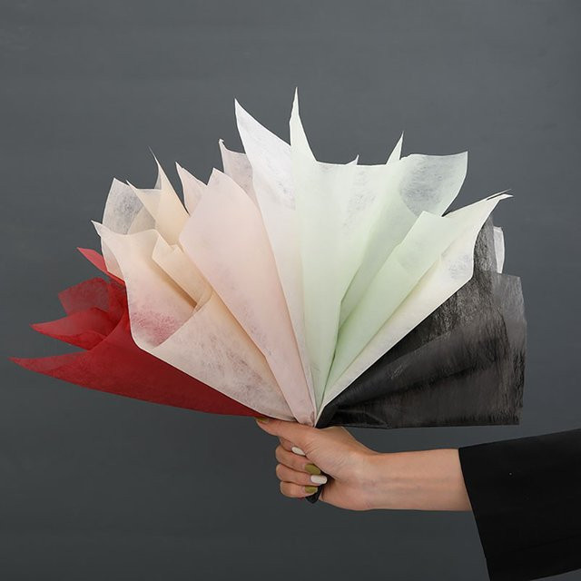 40 Blatt wasserdichtes Blumenverpackungspapier aus Vliesstoff für deine Blumenarrangements - Bild 1