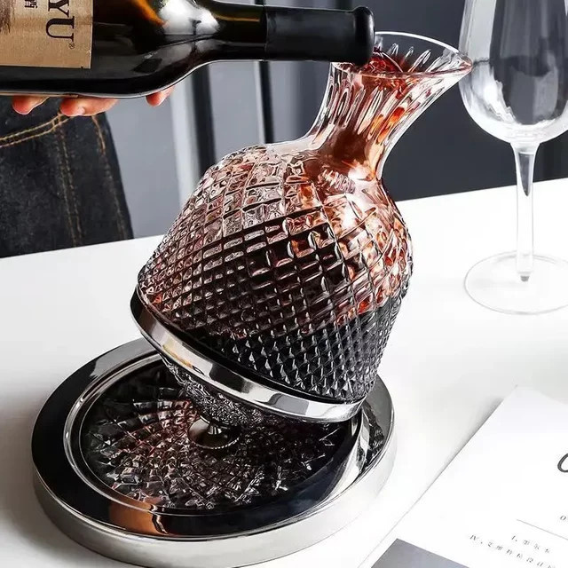 PDQ Kristallglas-Dekanter in Transparent mit geometrischem Design, 1,5 l - Bild 1